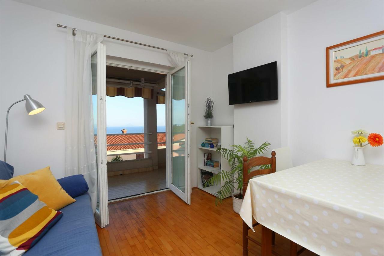 Lemechi Casa Belfior Apartments Rabac Eksteriør billede