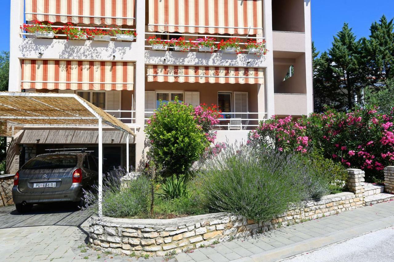 Lemechi Casa Belfior Apartments Rabac Eksteriør billede
